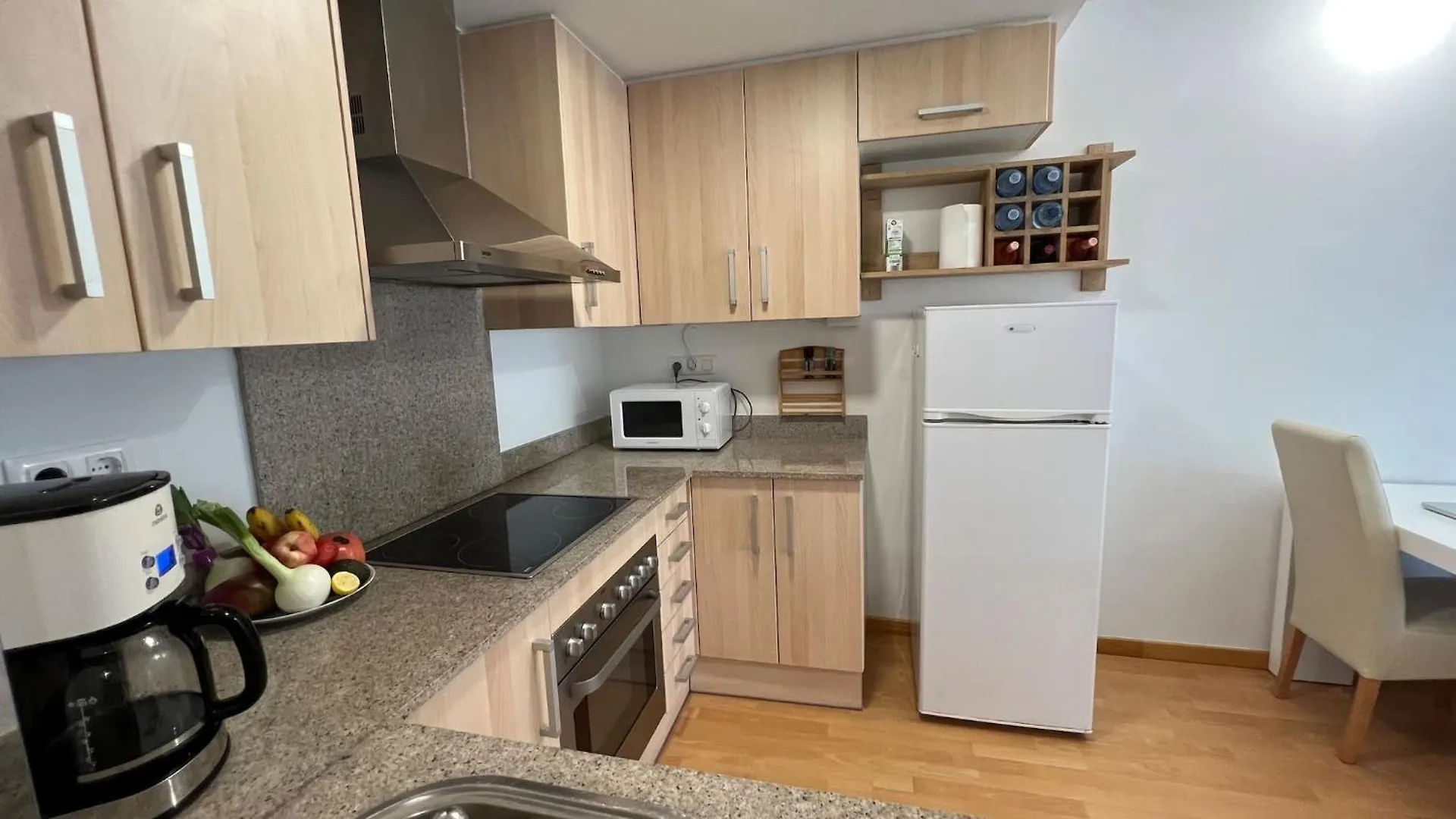 Bonito Apartamento Con Parking Y Piscina En Roses Apartment