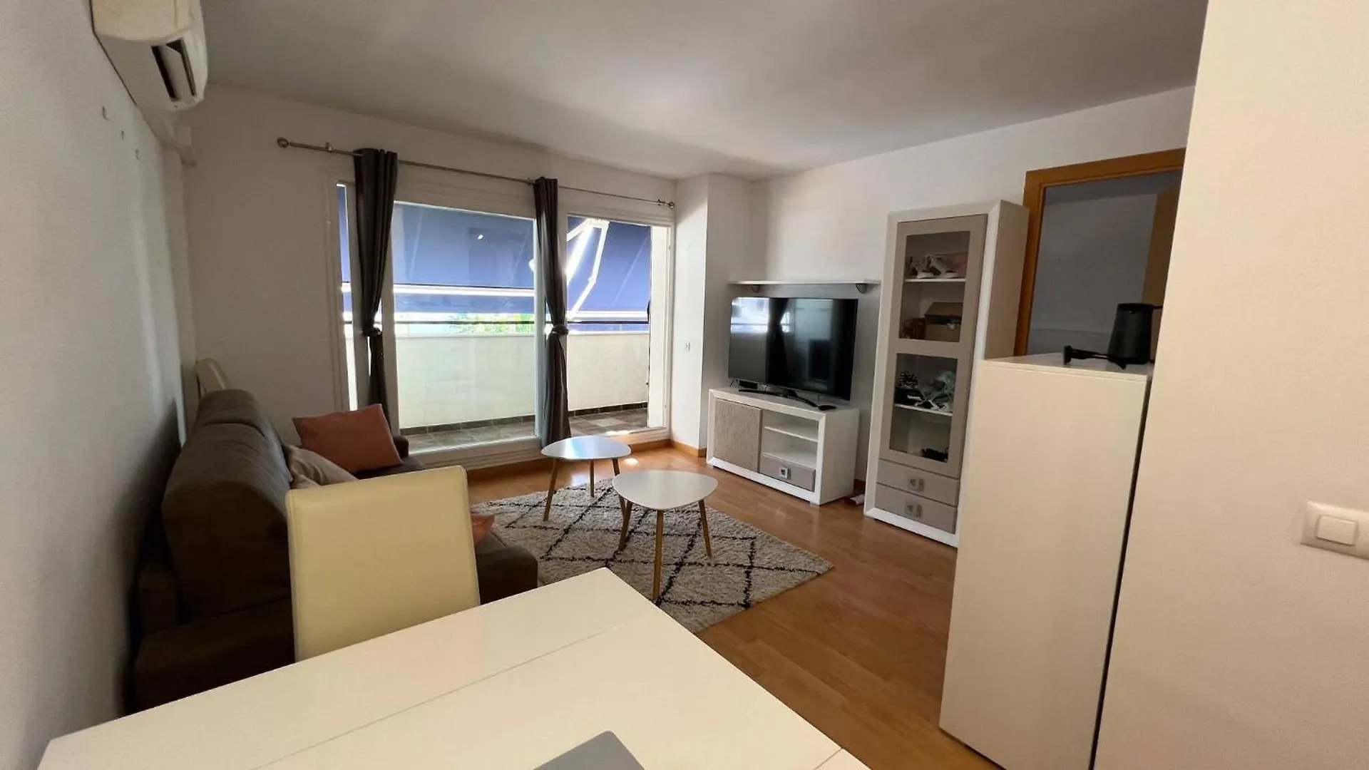Apartment Bonito Apartamento Con Parking Y Piscina En Roses